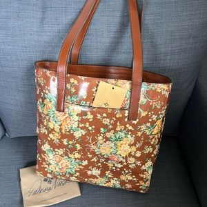 NWT PATRICIA NASH VIANA TOTE HANDBAG